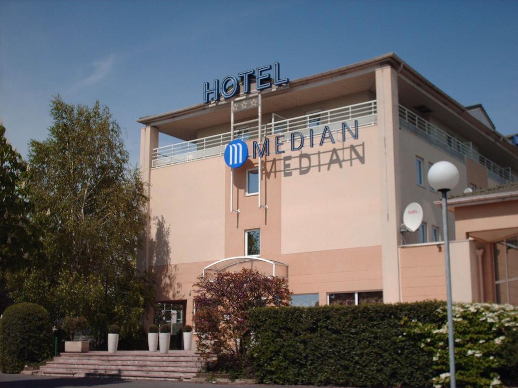 Hotel Median Roissy Cdg Aeroport Goussainville  Exterior foto